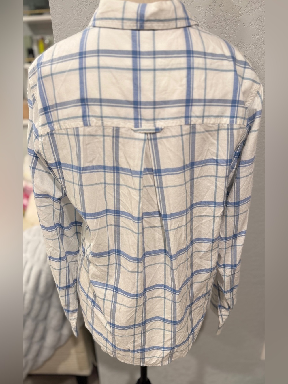 American Eagle Blue White Plaid Button Up Shirt Women’s Medium NWOT - Picture 5 of 7